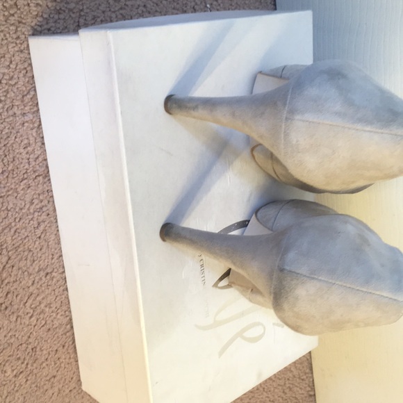 Ovye high heel suede pumps with flower detail - Picture 4 of 5